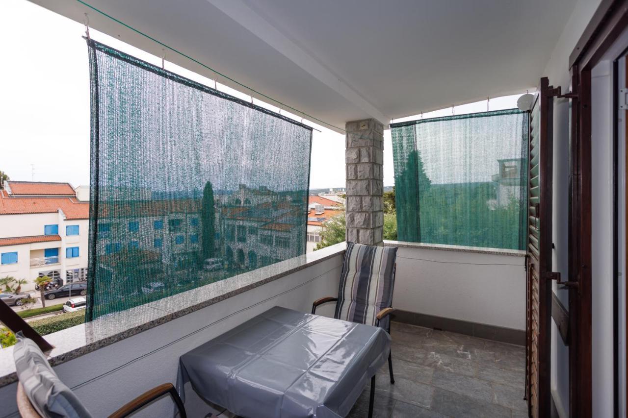 Apartments Pika Krk Town Luaran gambar